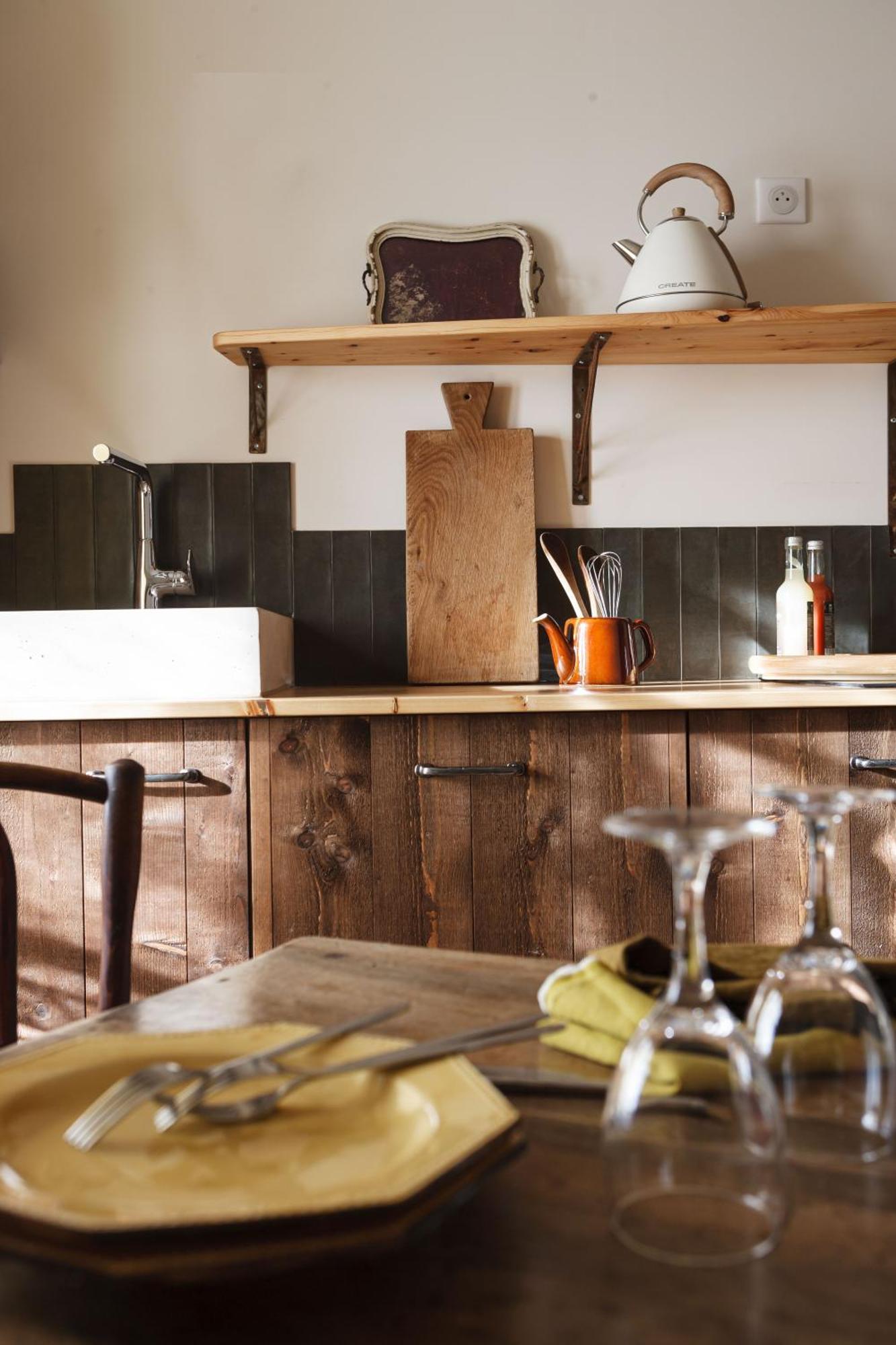 Les Appartements Du Saint Thiers, La Provence Dans Un Coin De La Drome Et L'Esprit D'Une Maison D'Hotes A Saou מראה חיצוני תמונה