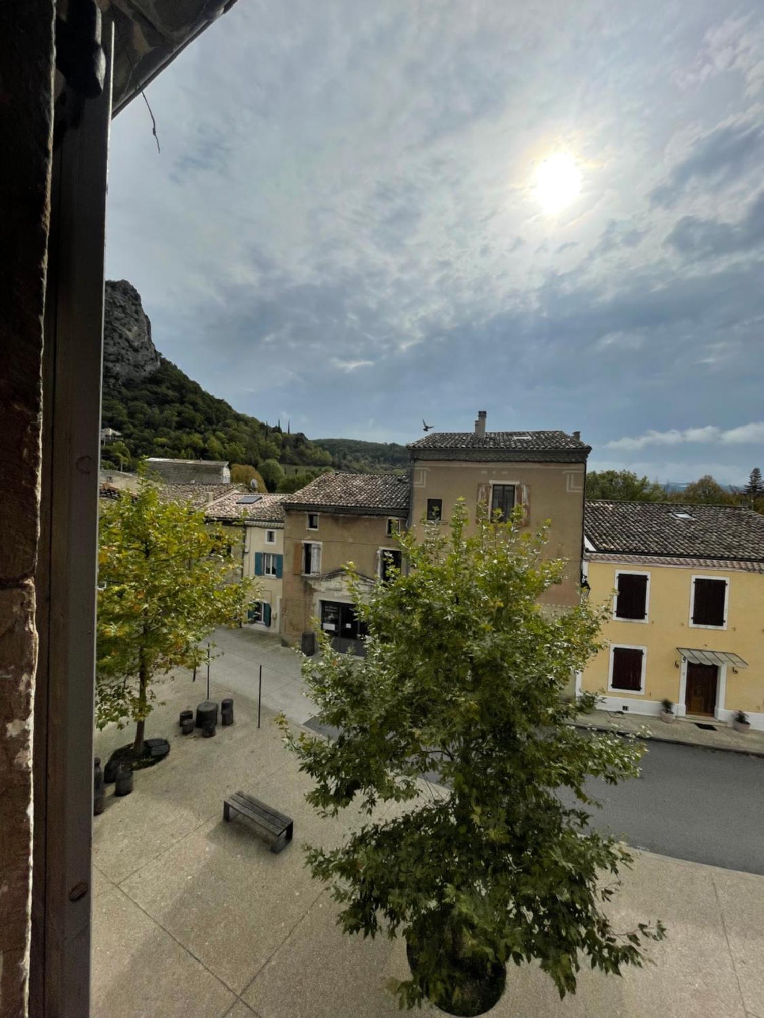 Les Appartements Du Saint Thiers, La Provence Dans Un Coin De La Drome Et L'Esprit D'Une Maison D'Hotes A Saou מראה חיצוני תמונה